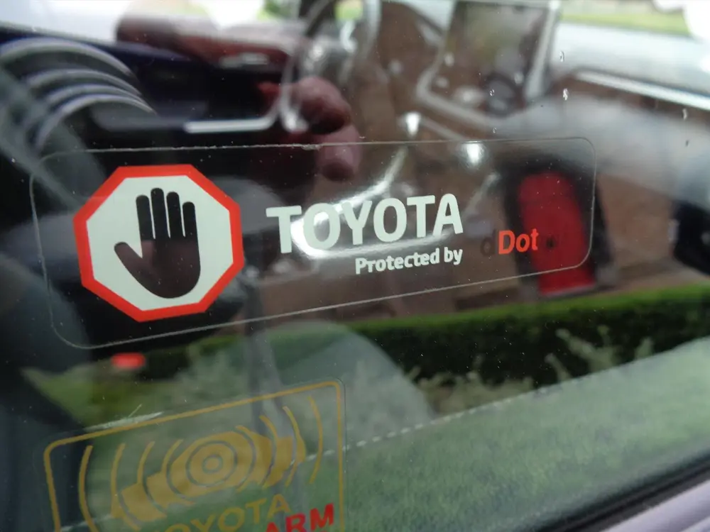 Toyota RAV 4 2.5 Hybrid 222pk CVT AWD Dynamic bij Toyot uit 2020, foto 8