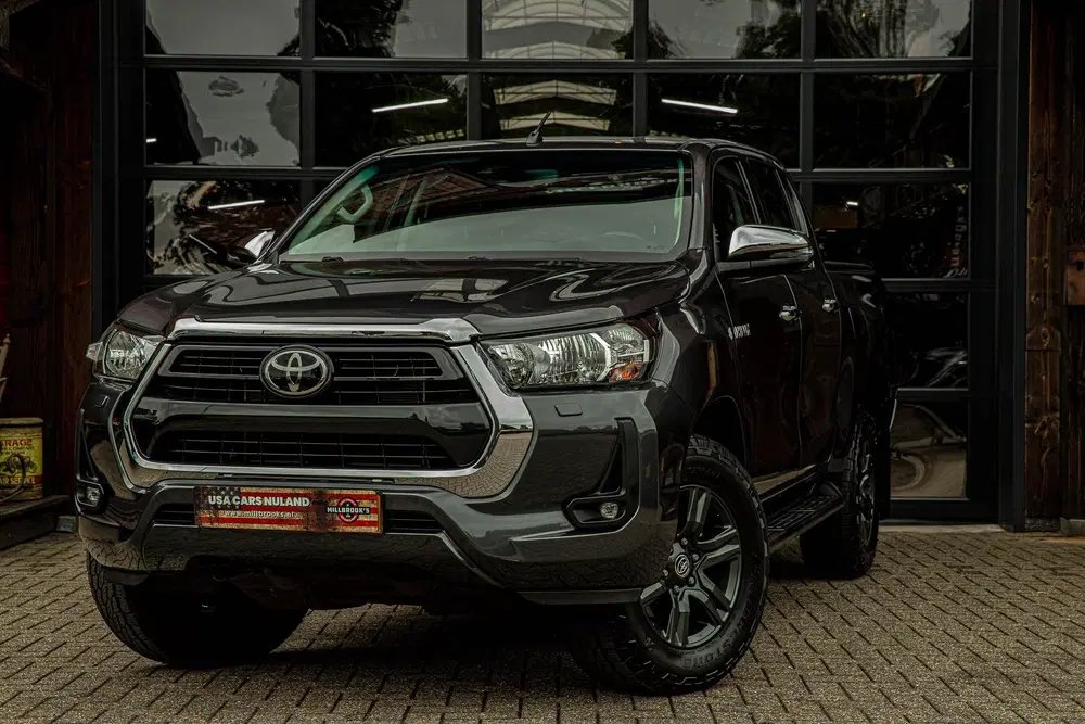 Toyota Hilux 2.4 D-4D Double Cab Professional 1e Eigena uit 2021, foto 2