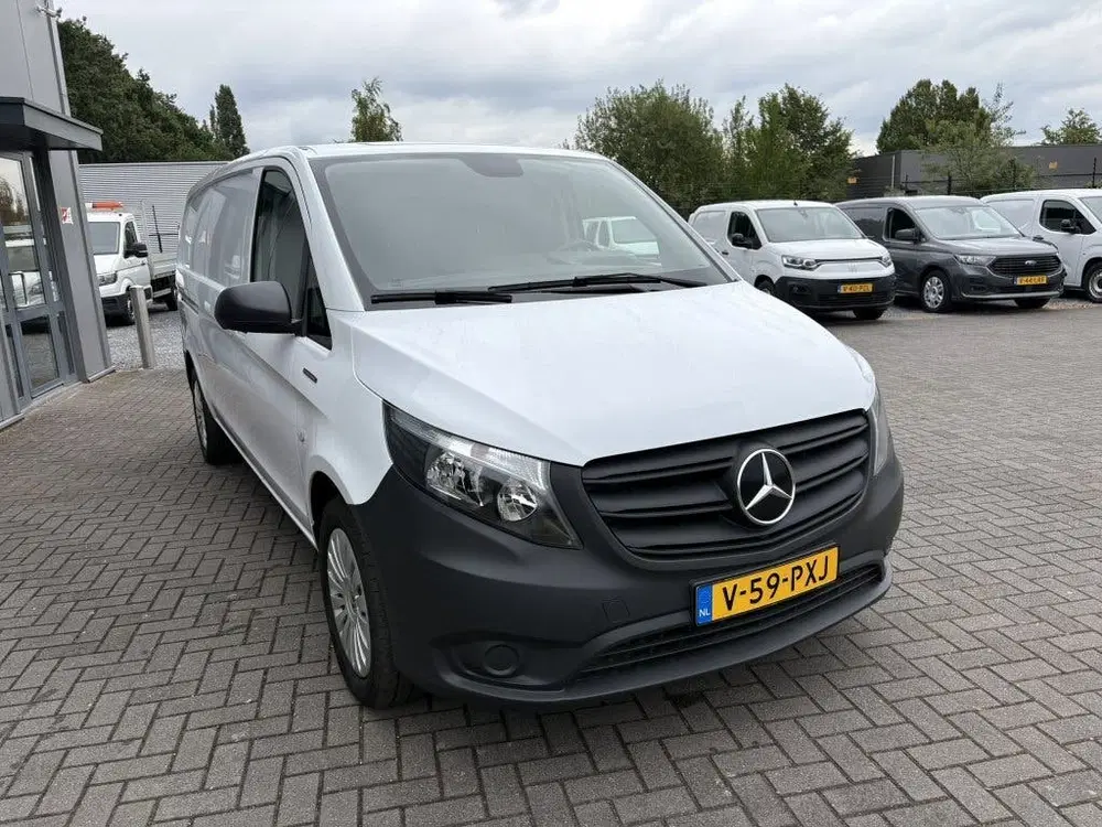 Mercedes-Benz Vito 112 60kWh XL uit 2024, foto 4