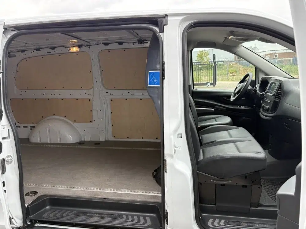 Mercedes-Benz Vito 112 60kWh XL uit 2024, foto 5