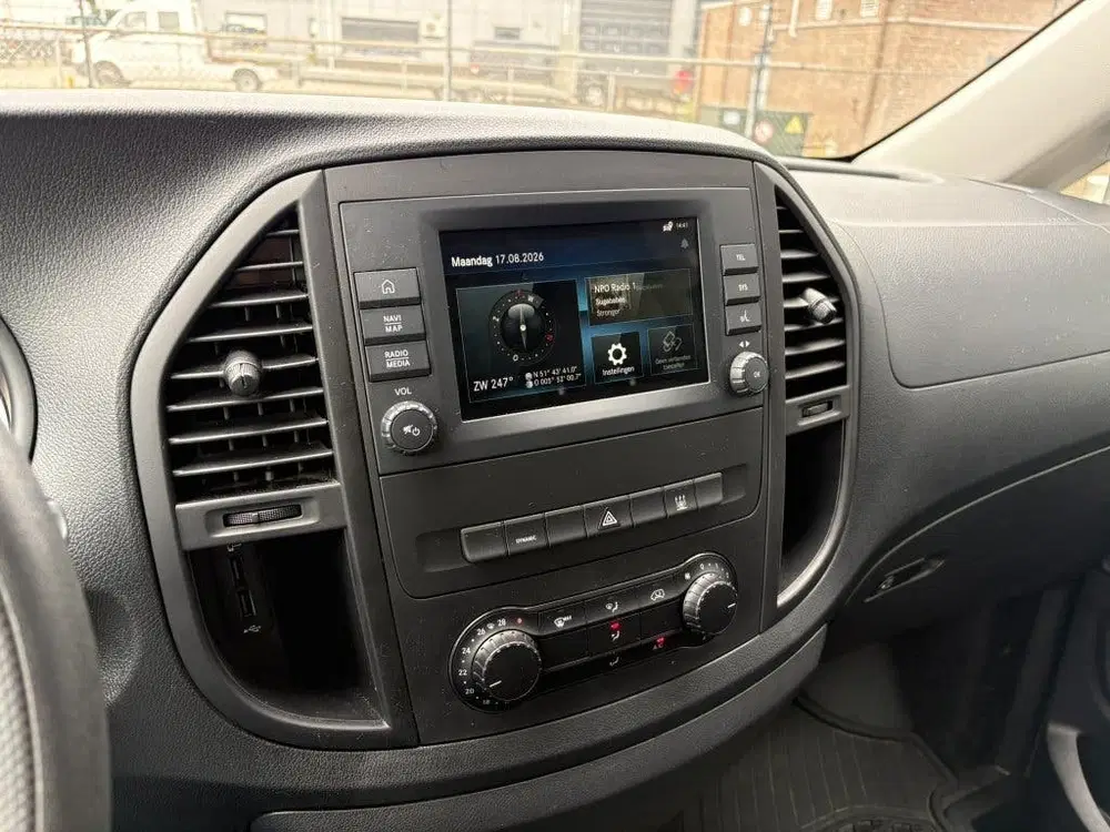 Mercedes-Benz Vito 112 60kWh XL uit 2024, foto 8