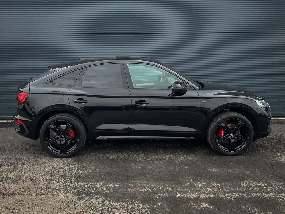 Audi Q5 Audi Q5 Sportback 55 TFSI e quattro S-line uit 2021, foto 3