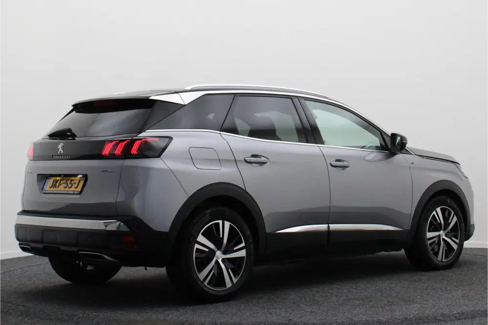 Peugeot 3008 1.6 HYbrid 225 GT Panoramadak uit 2023, foto 20