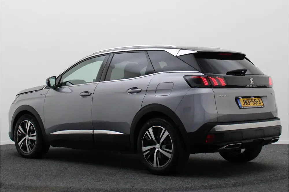 Peugeot 3008 1.6 HYbrid 225 GT Panoramadak uit 2023, foto 3