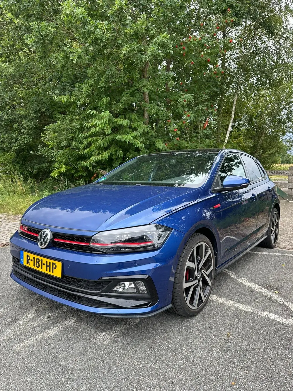 Volkswagen Polo 2.0 TSI 200pk 6-DSG 2020 Blauw uit 2020