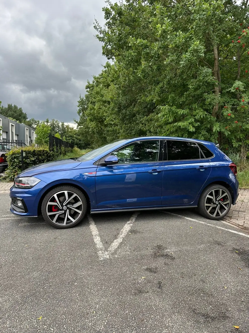 Volkswagen Polo 2.0 TSI 200pk 6-DSG 2020 Blauw uit 2020, foto 3