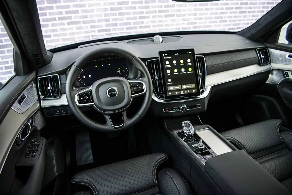 Volvo XC90 2.0 T8 Plug-in hybrid AWD Ultra Black Edit uit 2026, foto 11