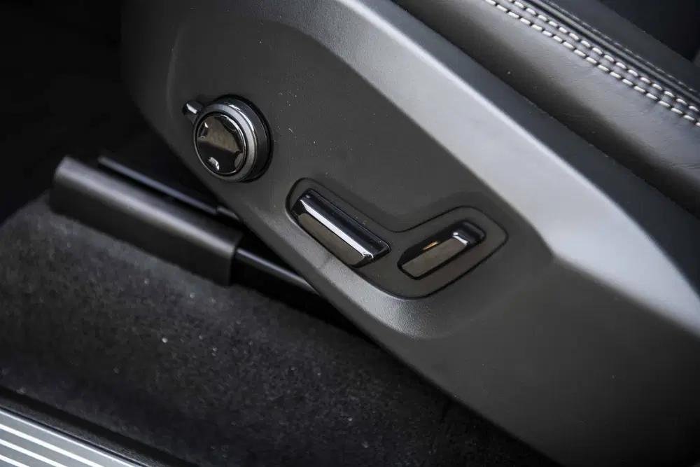 Volvo XC90 2.0 T8 Plug-in hybrid AWD Ultra Black Edit uit 2026, foto 7
