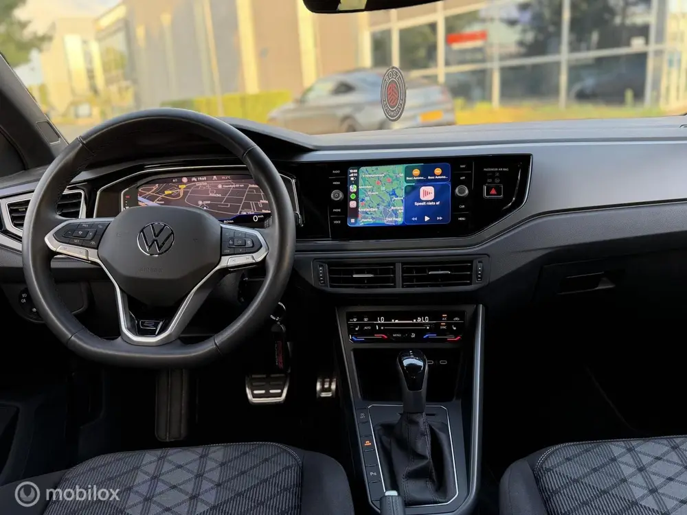 Volkswagen Polo 1.0 TSI R-Line DSG IQ CAMERA ACC CARPLAY uit 2025, foto 10