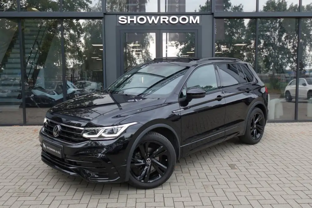 Volkswagen Tiguan 1.5 TSI R-Line PANO KEYLESS 360 uit 2024