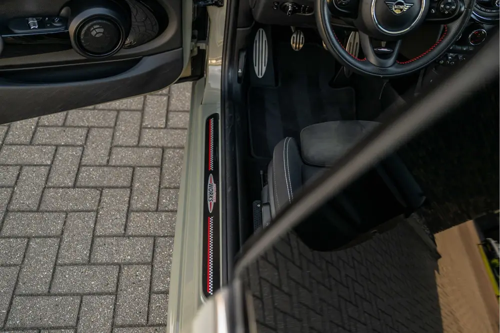 Mini Cooper 1.5 Cooper uit 2019, foto 17
