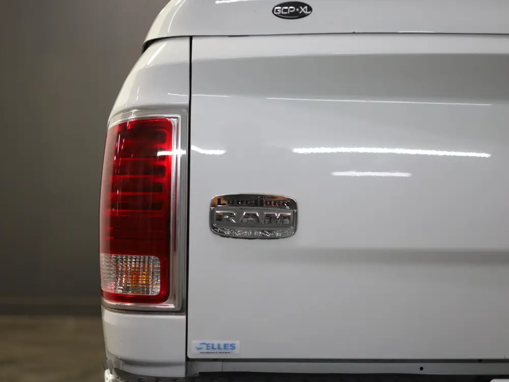 Dodge Ram 1500 5.7 V8 4x4 Crew Cab Longhorn uit 2019, foto 11