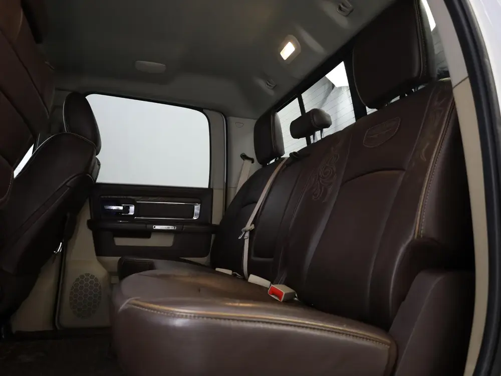 Dodge Ram 1500 5.7 V8 4x4 Crew Cab Longhorn uit 2019, foto 9