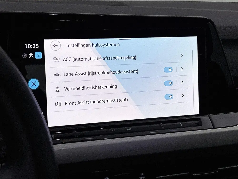 Volkswagen Golf 1.0 TSI Life 110 PK | Stoel/Stuur- Verwarmin uit 2021, foto 11