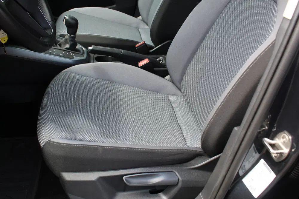 SEAT Arona 1.0-115pk TSI Style Business Intense AUTOM uit 2019, foto 5