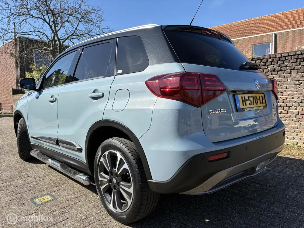 Suzuki Vitara 1.4 Boosterjet AllGrip Stijl / 4WD uit 2019, foto 3
