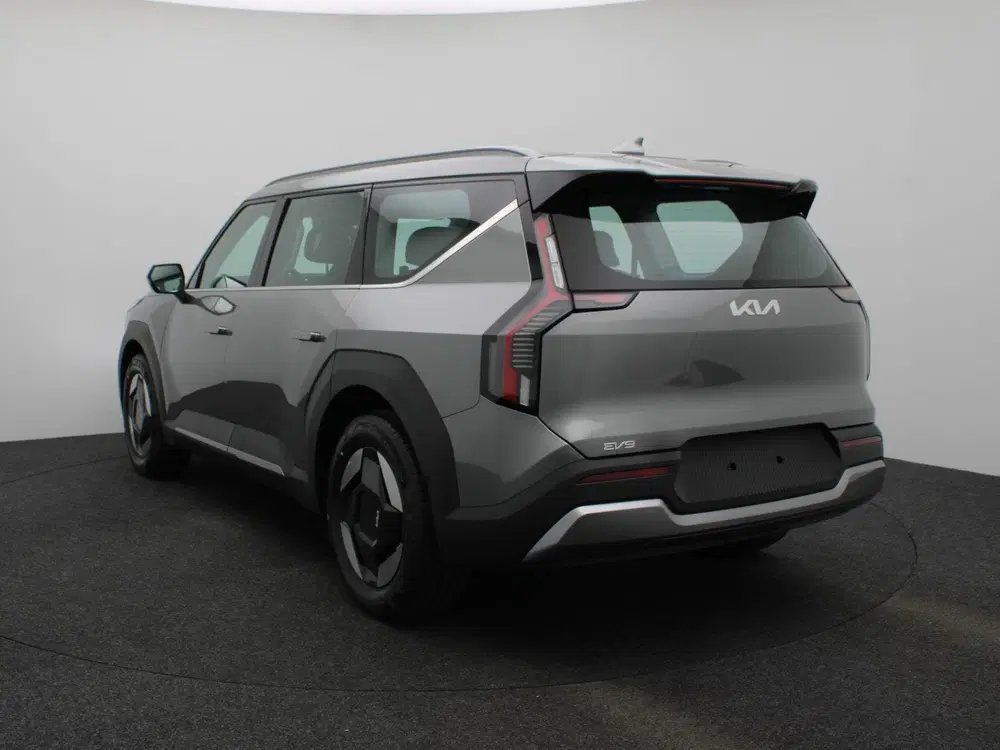 Kia EV9 First Edition 76.1 kWh uit 2026, foto 2