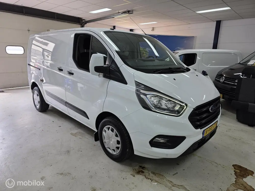 Ford Transit Custom 300 2.0 TDCI L1H1 Airco Cruise uit 2019
