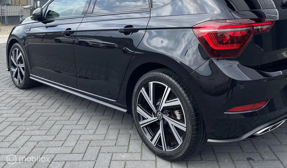 Volkswagen Polo 1.0 TSI DSG 3xR-Line 110PK Pano Key uit 2022, foto 13