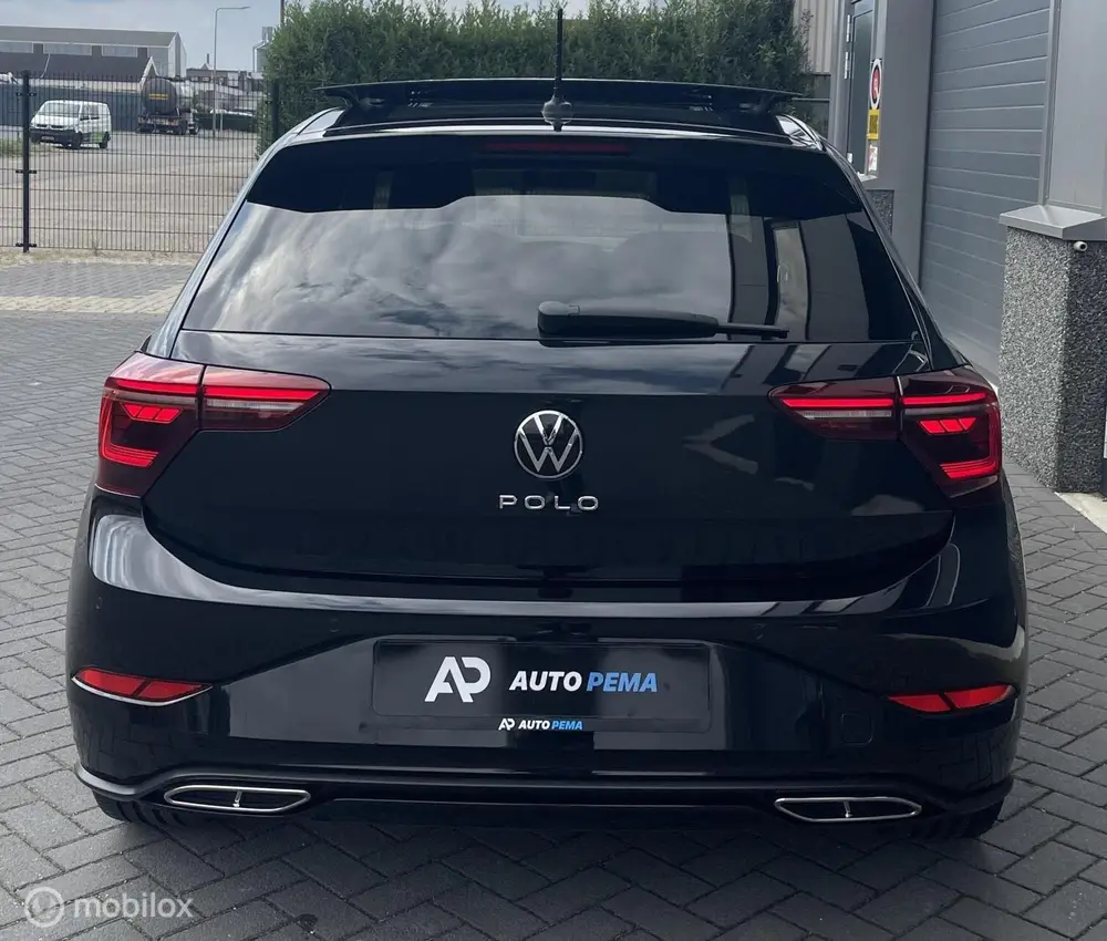 Volkswagen Polo 1.0 TSI DSG 3xR-Line 110PK Pano Key uit 2022, foto 16
