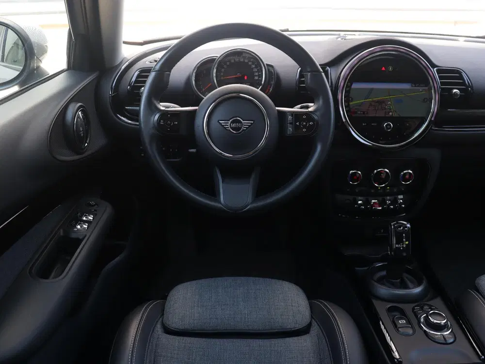 Mini Clubman Cooper uit 2021, foto 9