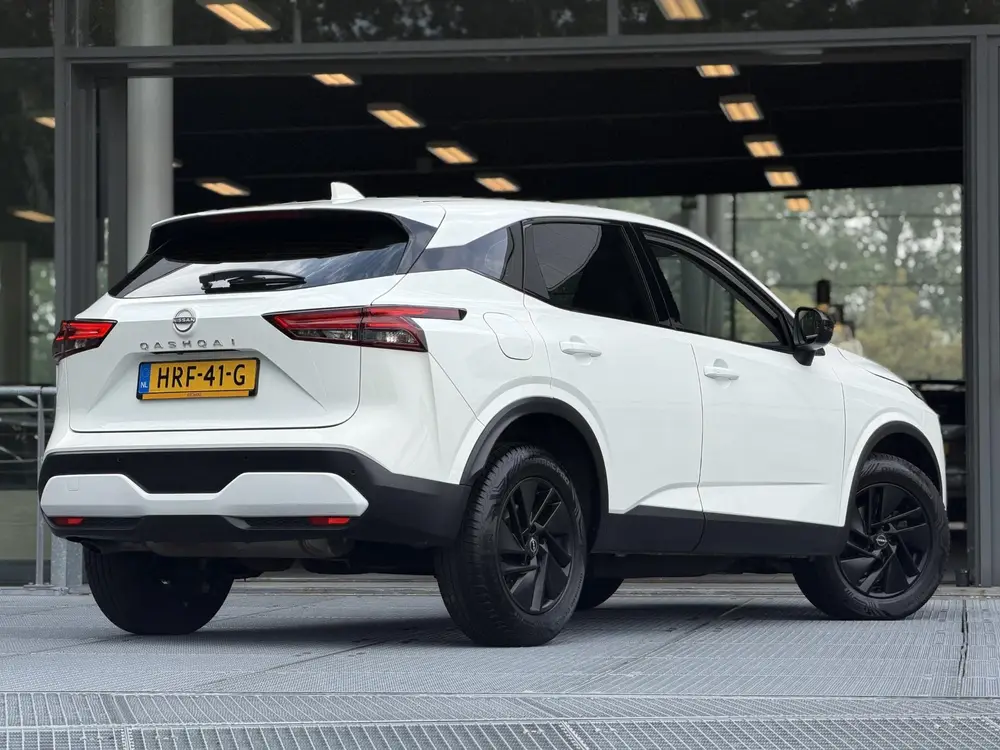 Nissan Qashqai 1.3 MHEV Xtronic Acenta Automaat 158PK uit 2024, foto 2