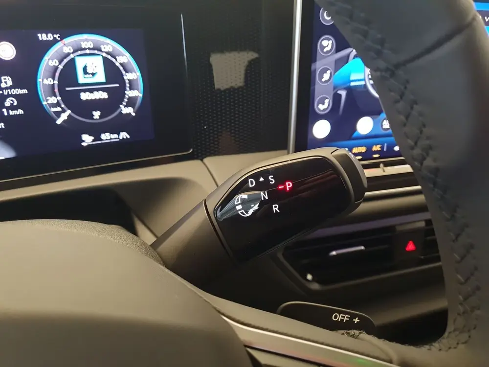 Volkswagen Tiguan 1.5 eHybrid Life Edition Wegklapbare trekh uit 2026, foto 16