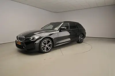 BMW 3-serie Touring 318i uit 2024