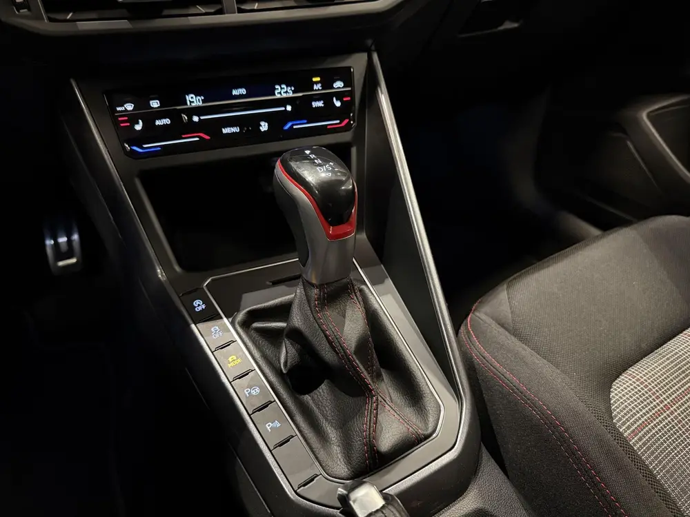 Volkswagen Polo 2.0 TSI GTI |CarPlay|Stoelverwarming|17" Inc uit 2024, foto 18