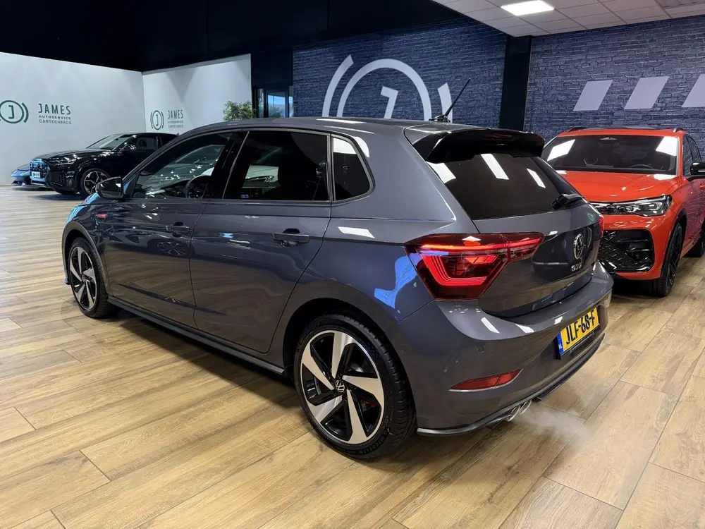 Volkswagen Polo 2.0 TSI GTI |CarPlay|Stoelverwarming|17" Inc uit 2024, foto 3
