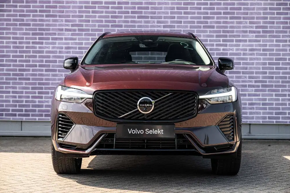 Volvo XC60 2.0 T6 Plug-in hybrid AWD Ultra Dark uit 2026, foto 9