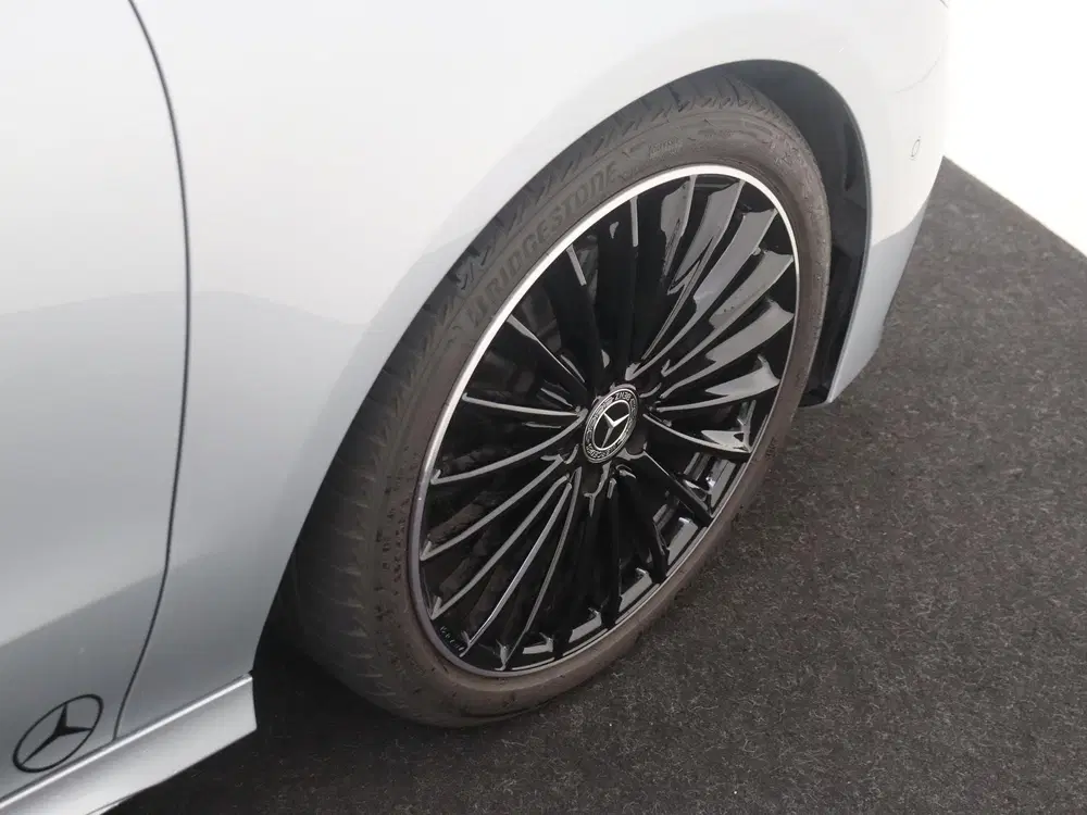 Mercedes-Benz CLA 180 Business Solution AMG uit 2025, foto 10