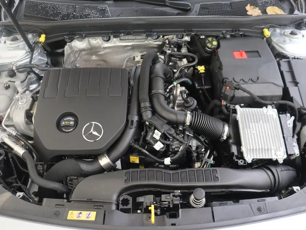 Mercedes-Benz CLA 180 Business Solution AMG uit 2025, foto 5