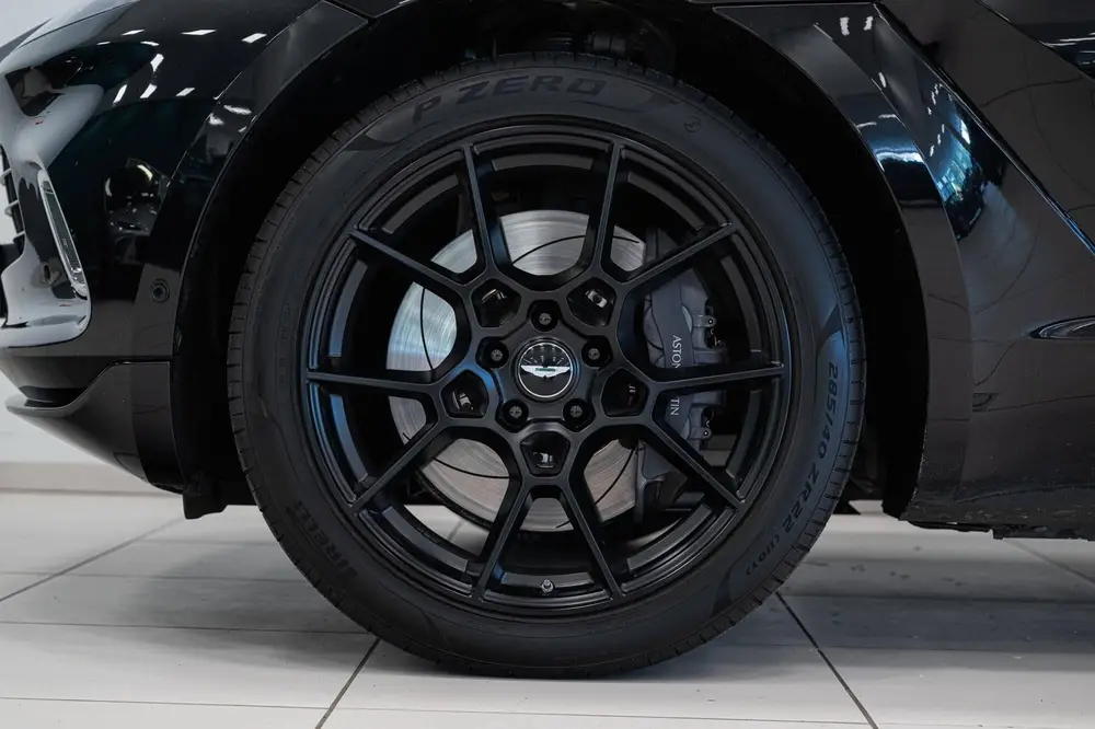 Aston Martin DBX 4.0 V8 | Onyx Black | MY2021 | Incl. BPM | uit 2020, foto 16