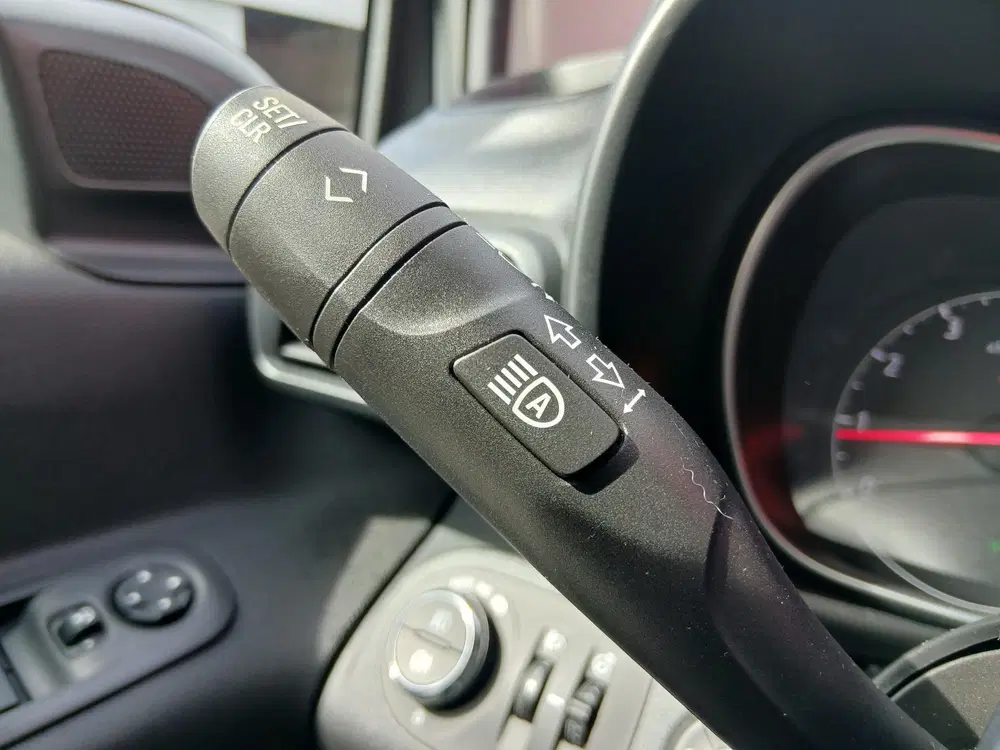 Opel Combo 1.2 Turbo L1H1 Edition uit 2020, foto 16