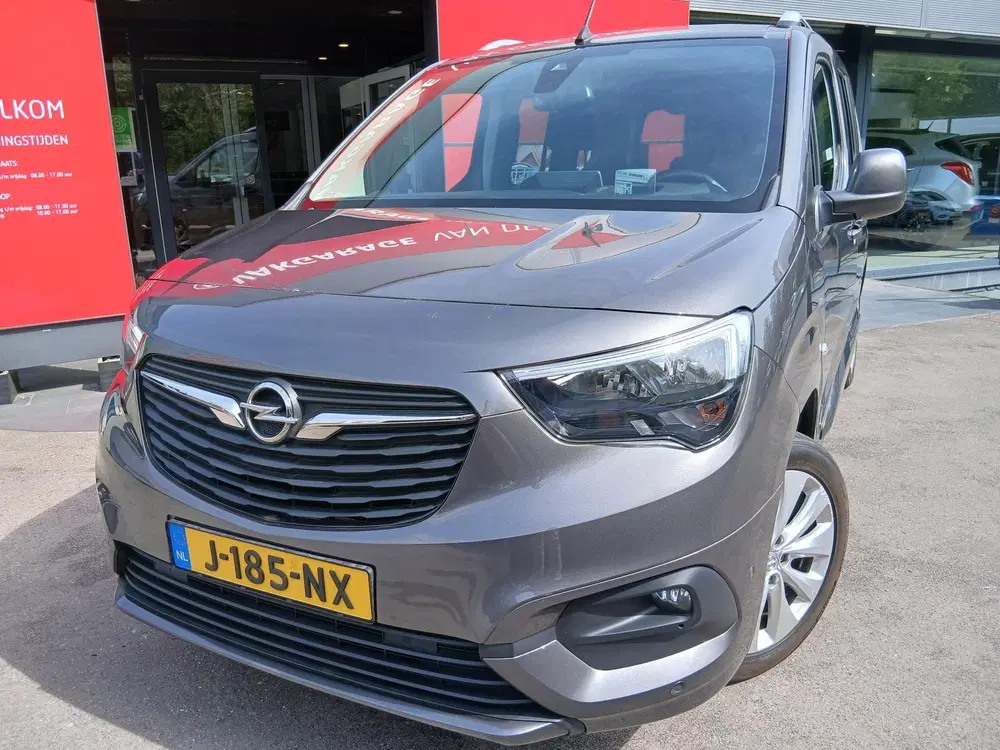 Opel Combo 1.2 Turbo L1H1 Edition uit 2020, foto 2