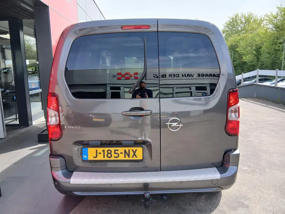 Opel Combo 1.2 Turbo L1H1 Edition uit 2020, foto 5