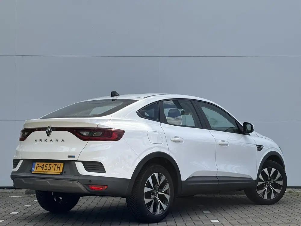 Renault Arkana 1.6 E-Tech Hybrid 145 Zen uit 2022, foto 2