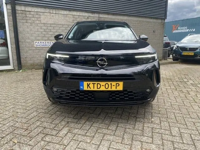Opel Mokka 1.2 Turbo 130 PK Elegance ADAPTIVE uit 2024, foto 2