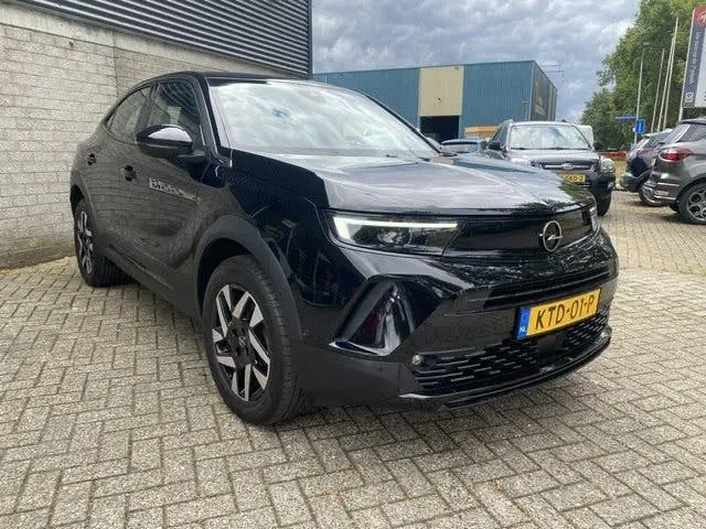 Opel Mokka 1.2 Turbo 130 PK Elegance ADAPTIVE uit 2024, foto 3