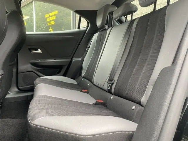 Opel Mokka 1.2 Turbo 130 PK Elegance ADAPTIVE uit 2024, foto 6