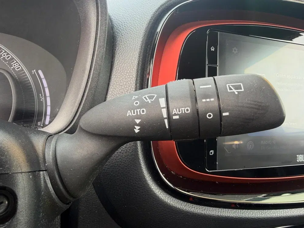 Toyota Aygo X 1.0 VVT-i MT Envy uit 2022, foto 18