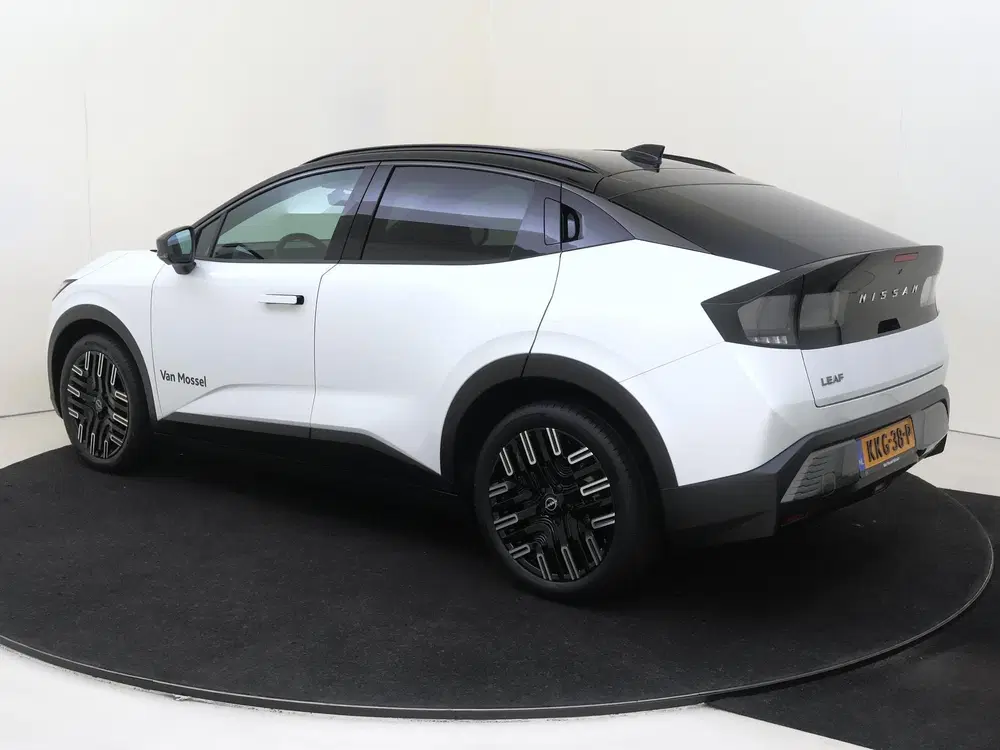Nissan Leaf Evolve 52 kWh WLTP445 km uit 2026, foto 3