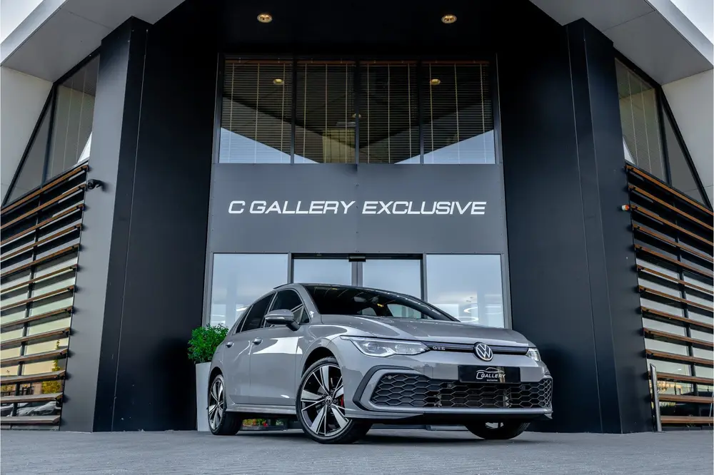 Volkswagen Golf 1.4 eHybrid GTE - Panorama | Elek. Trekhaak uit 2021