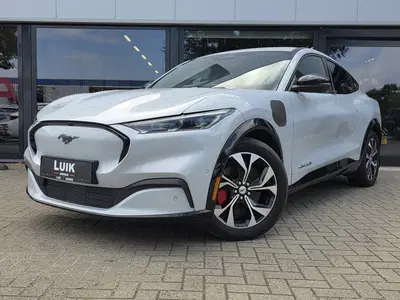 Ford Mustang Mach-E Extended Premium AWD 98 kWh SOH 92% uit 2022