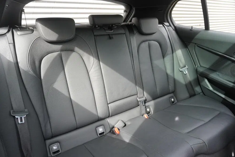 BMW 1-serie 120i Model M Sport uit 2022, foto 10