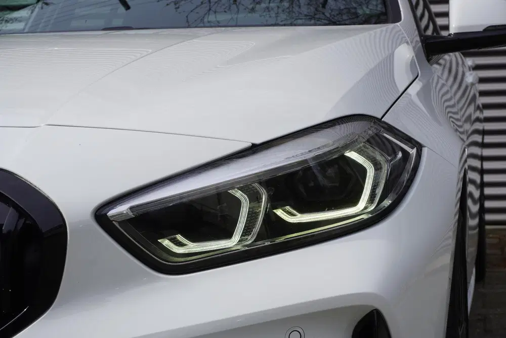BMW 1-serie 120i Model M Sport uit 2022, foto 17