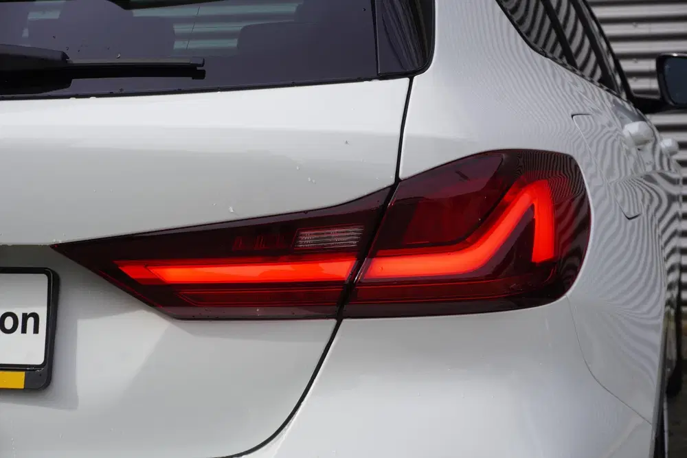BMW 1-serie 120i Model M Sport uit 2022, foto 19