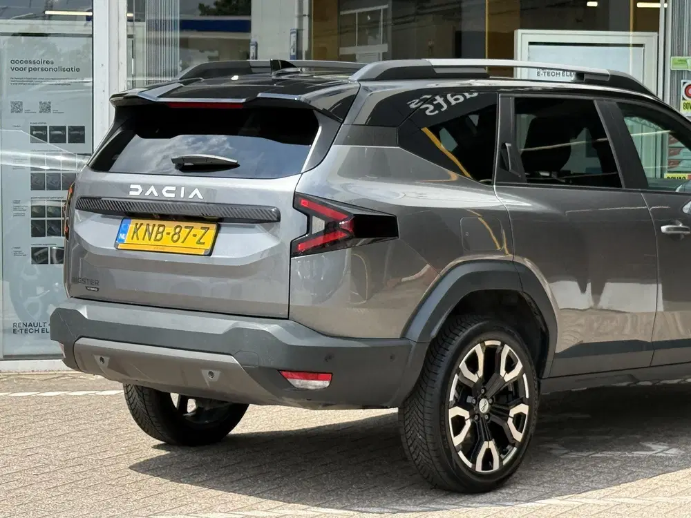 Dacia Bigster 1.8 Hybrid 155 Launch Edition uit 2025, foto 15