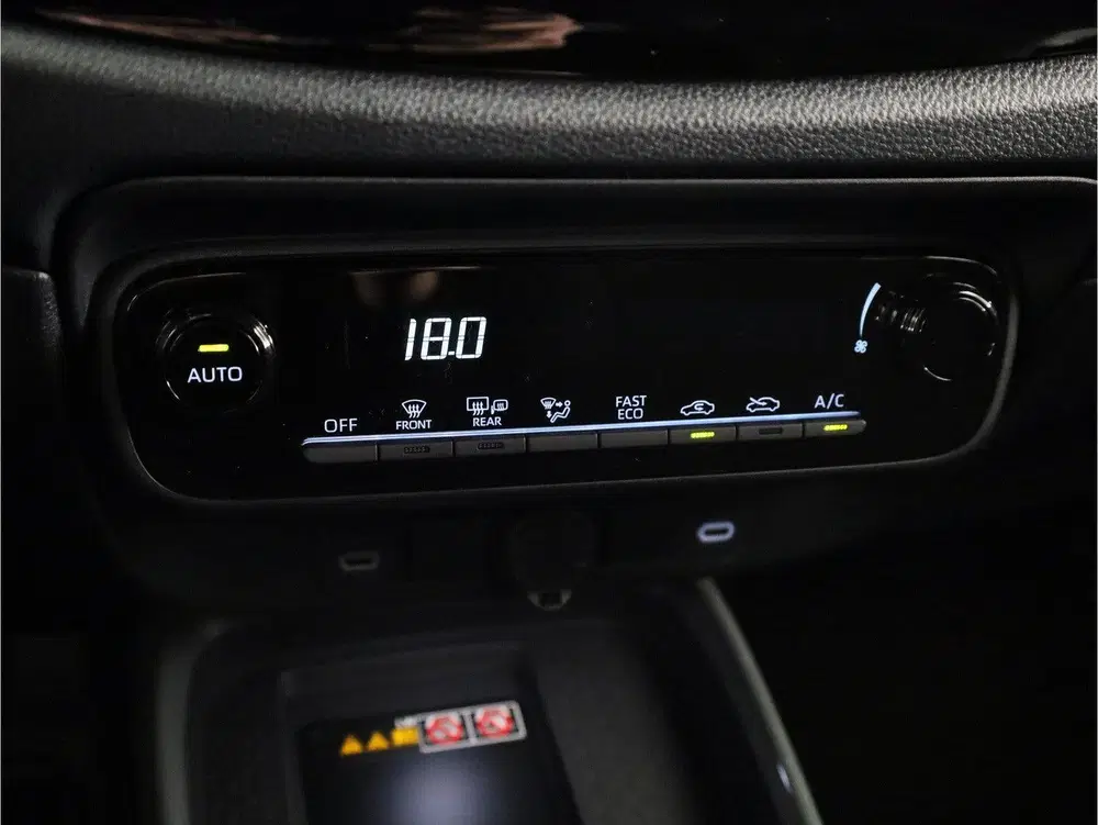Toyota Aygo X Hybrid 115 pulse uit 2026, foto 7